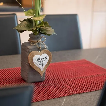 Apartment Haus Aurora Saas-Grund